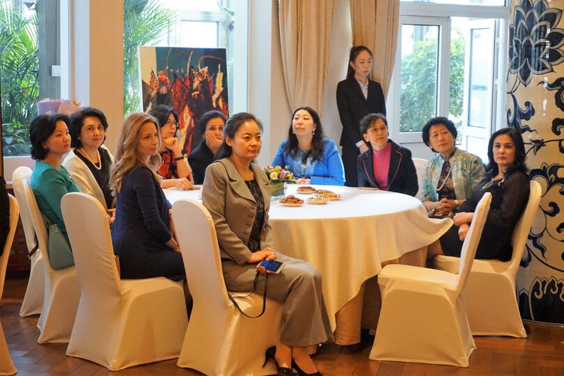 Международный женский день в Секретариате ШОС