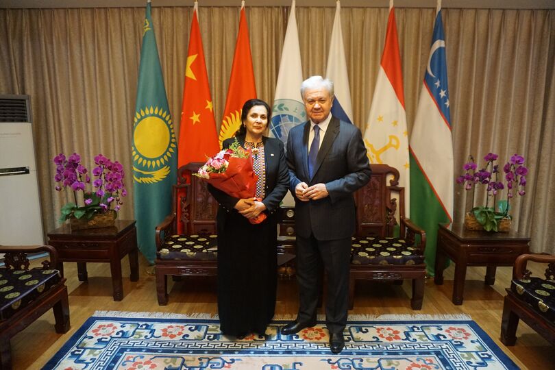 Встреча Генерального секретаря ШОС Р.Алимова с Чрезвычайным и Полномочным Послом Туркменистана в КНР Чинар Рустамовой