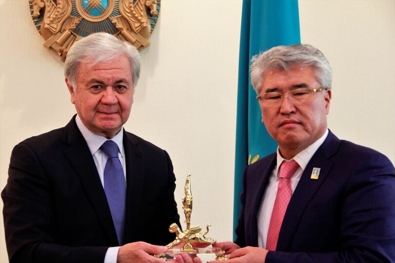 Встреча Генерального секретаря ШОС с Министром культуры и спорта Республики Казахстан