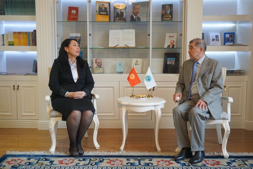 Встреча руководства Секретариата ШОС с Послом Кыргызской Республики в КНР