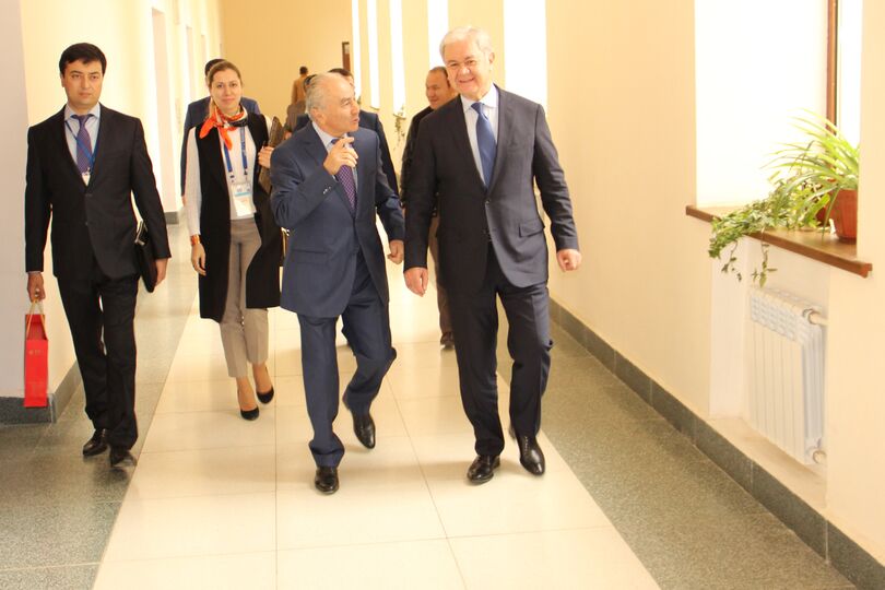 Генеральный секретарь ШОС провёл встречу в Самаркандском государственном университете