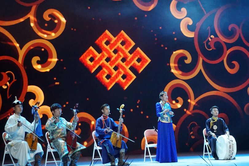 В Куньмине состоялся грандиозный гала-концерт