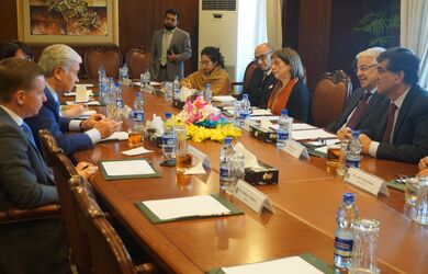Встреча Генерального секретаря ШОС с Министром иностранных дел Пакистана