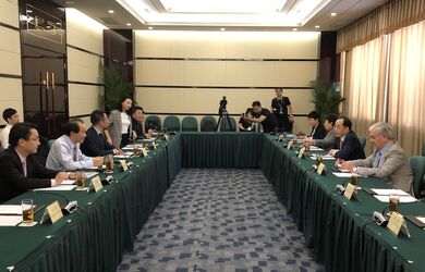 Встреча с президентом Vanke Group Чжу Дзюшенгом