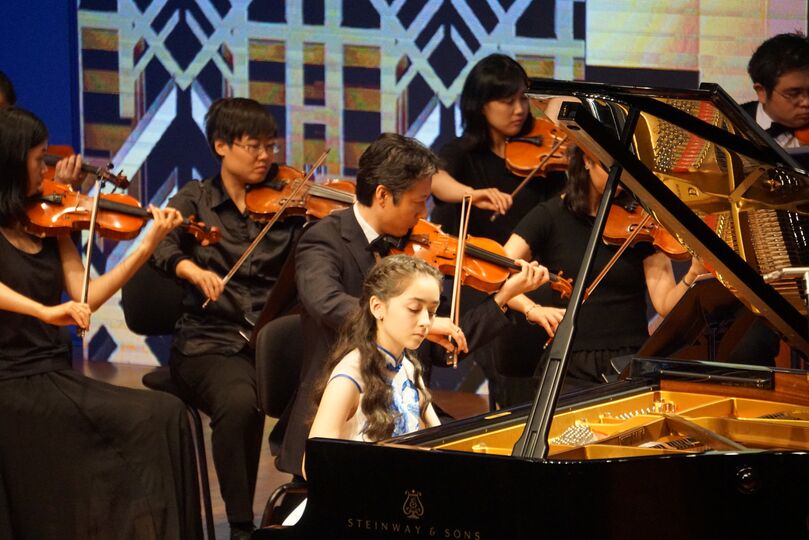 В Национальном большом театре Китая состоялся гала-концерт «Девять волшебных нот»