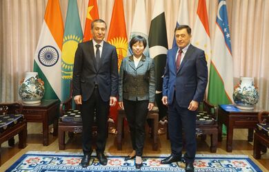 Встреча Генерального секретаря ШОС с Директором Центра народной дипломатии ШОС в Узбекистане сенатором и Генеральным секретарем Китайского комитета ШОС по добрососедству, дружбе и сотрудничеству