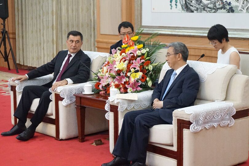 Генеральный секретарь ШОС встретился с Вице-губернатором провинции Юньнань