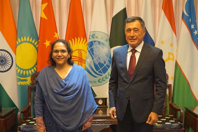 Генеральный секретарь ШОС встретился с вновь назначенным послом Исламской Республики Пакистан в КНР
