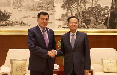 Генеральный секретарь ШОС встретился с Председателем  Гуаньси-Чжуанского автономного района КНР