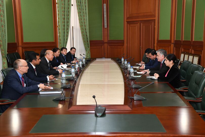 Встреча Заместителя генерального секретаря ШОС с Первым заместителем Министра иностранных дел Республики Узбекистан 