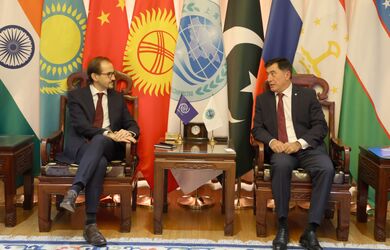 Генеральный секретарь ШОС встретился с руководителем миссии Международной организации по миграции в Китае