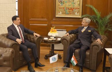 Генеральный секретарь ШОС встретился с Министром иностранных дел Республики Индии