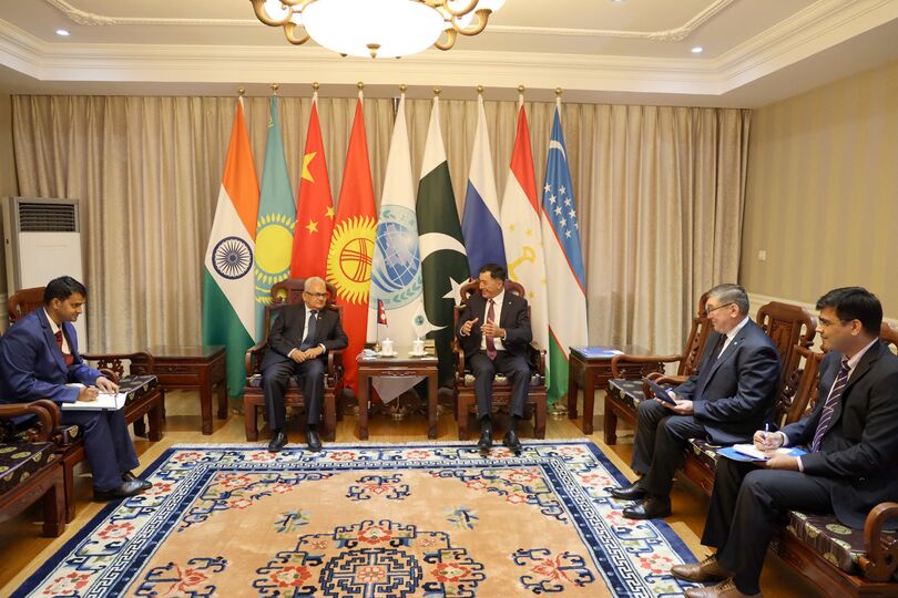Встреча Генерального секретаря ШОС с Чрезвычайным и Полномочным Послом Федеративной Демократической Республики Непал в Китайской Народной Республике