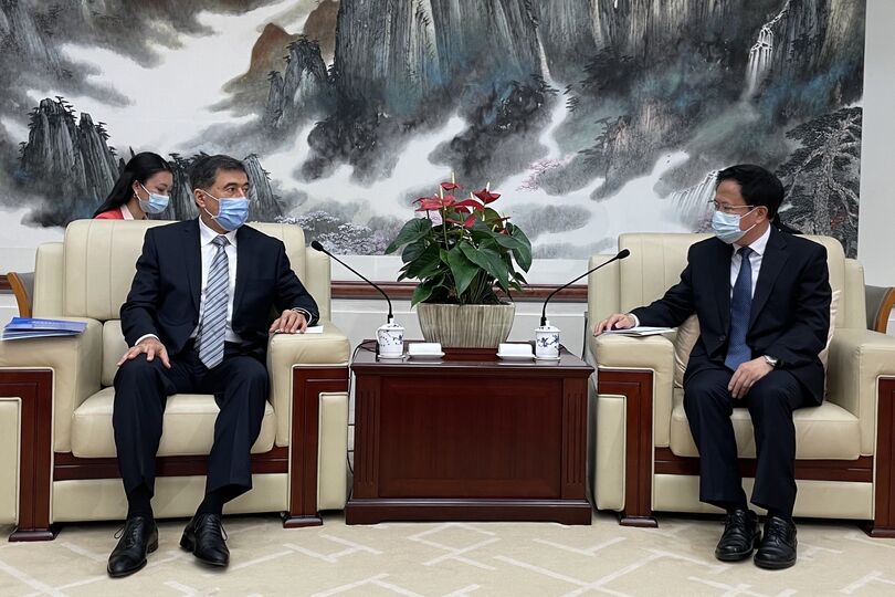 Генеральный секретарь встретился с ректором Китайского научно-технического университета в городе Хэфэй