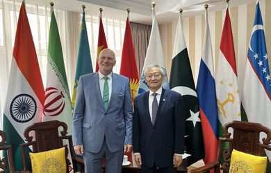  Встреча Генерального секретаря ШОС  с Послом Швейцарии в Китае