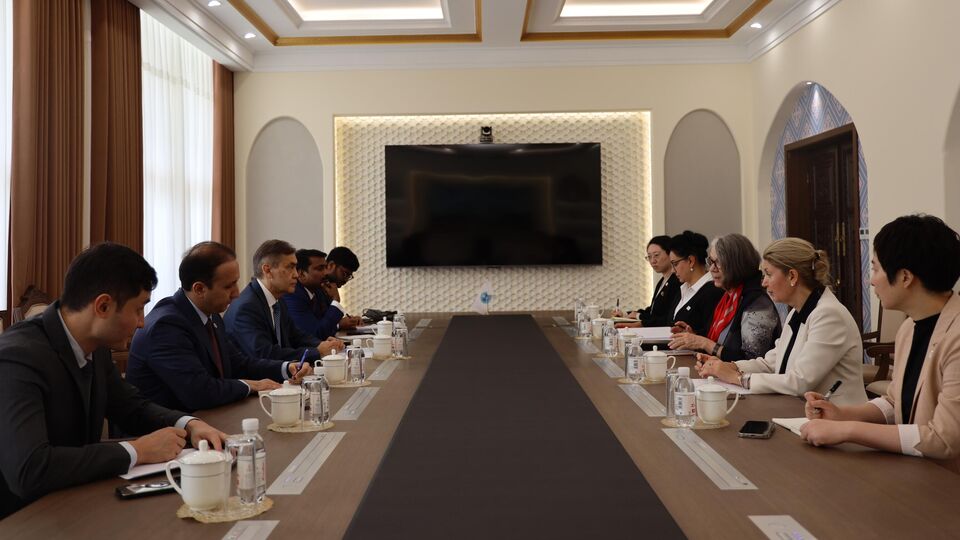 SCO Secretary General Meets with President of International Federation of Red Cross and Red Crescent Societies (IFRC)