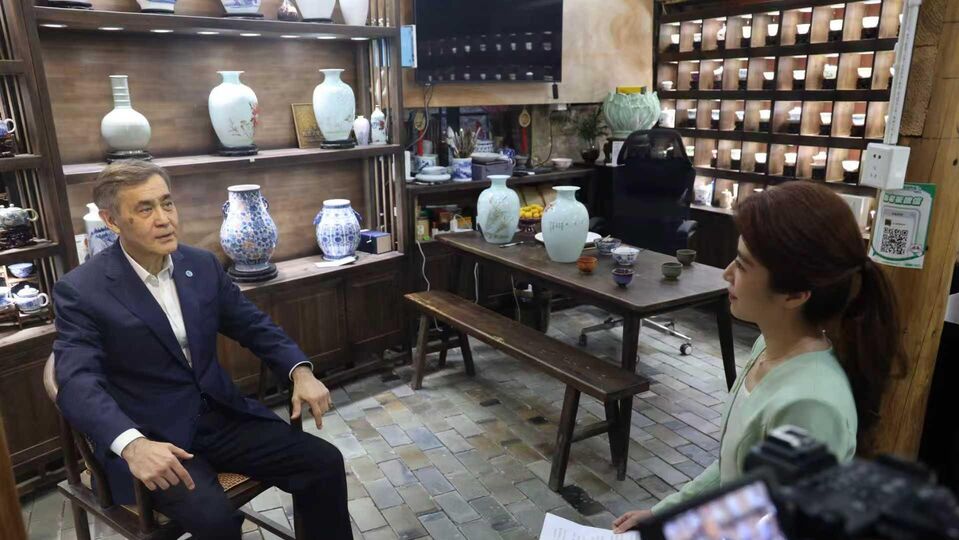 SCO Secretary General Attends International Ceramic Expo