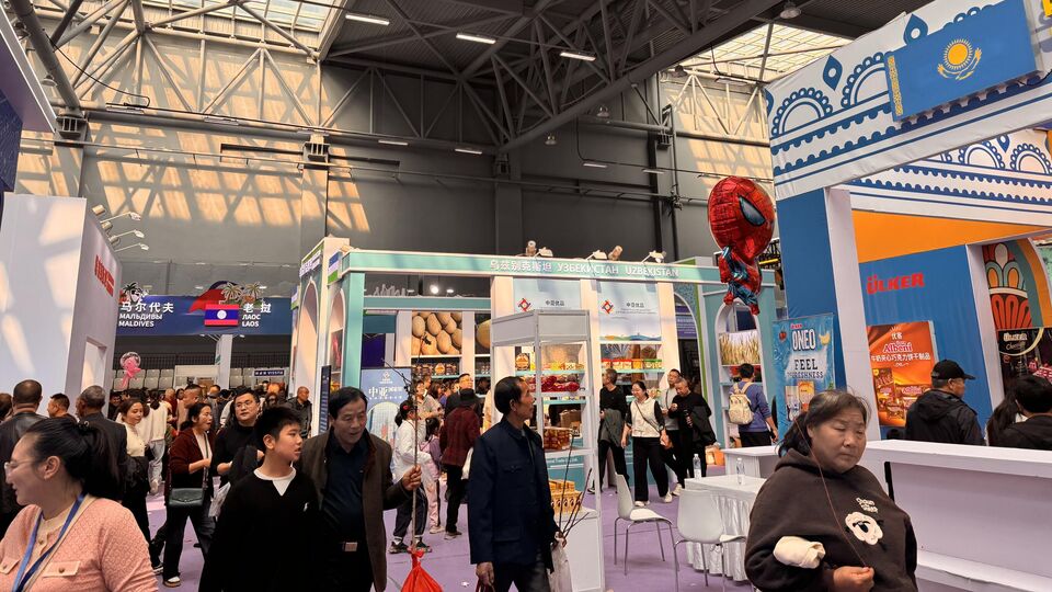 Об открытии международной высокотехнологичной агропромышленной выставки в Янлине