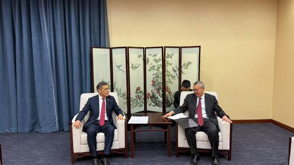 SCO Secretary-General Meets with the Head of the Administrative Department of the Ministry of Foreign Affairs of the PRC