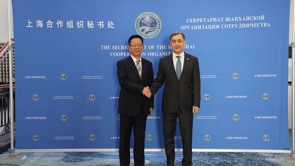 On Contacts with Shanghai University of Political Science and Law