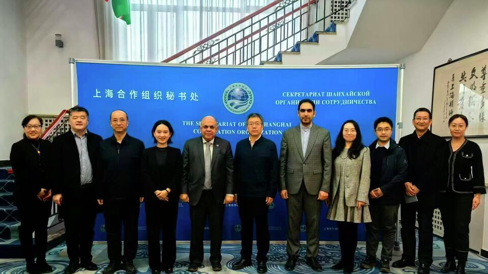 On contacts with the representative of Chinese education authorities