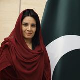 Нахид Навид Атиф