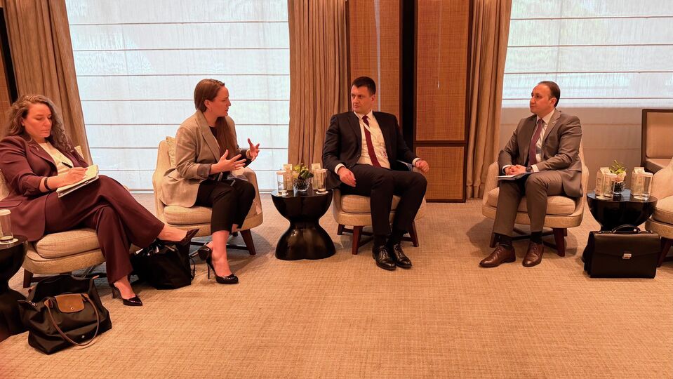 О контактах с IISS (Лондон)