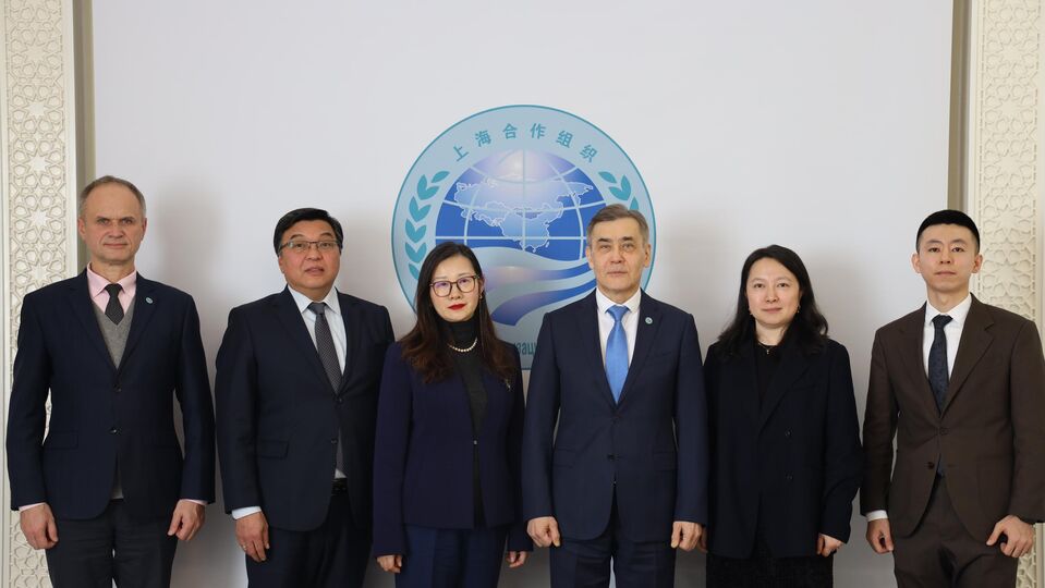 SCO Secretary-General meets with Representatives of the Shanghai Academy of International Studies