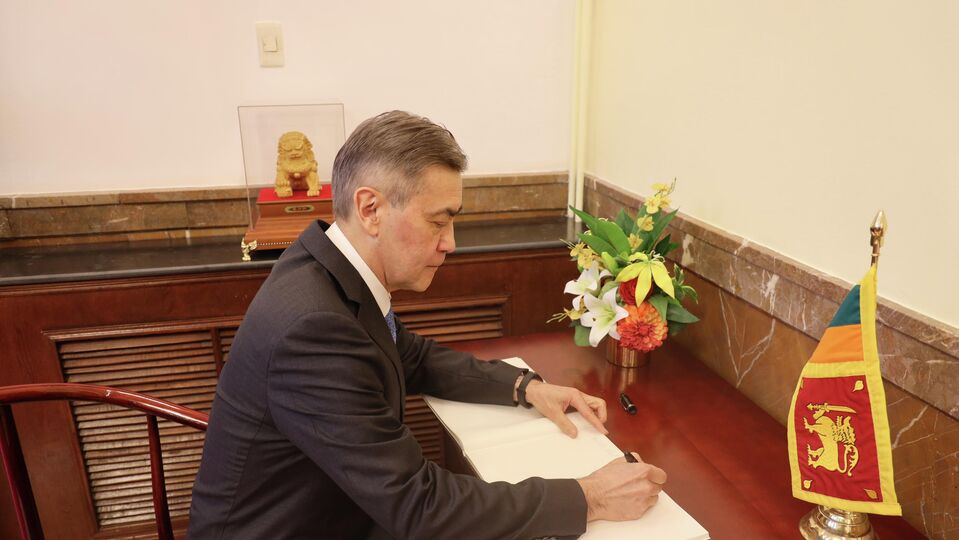 SCO Secretary-General meets the Ambassador of Sri Lanka