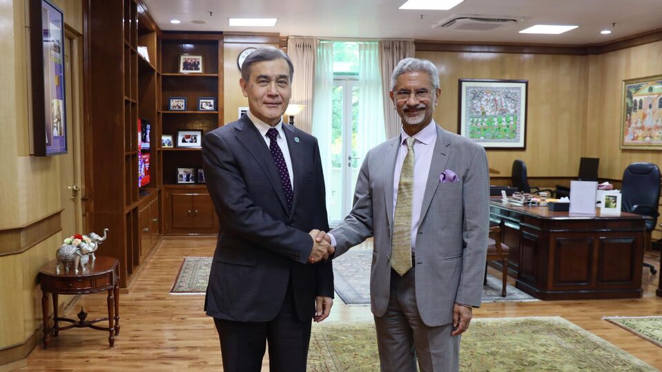 SCO Secretary-General meets with the Minister of External Affairs of the Republic of India