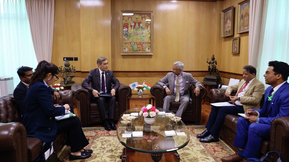 SCO Secretary-General meets with the Minister of External Affairs of the Republic of India