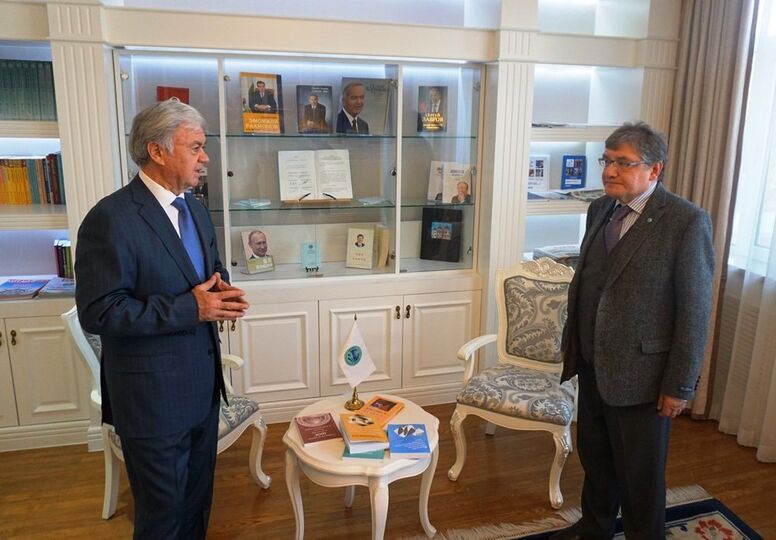 SCO Secretary-General: the accession of India and Pakistan is evidence of SCO’s openness Встреча Генерального секретаря ШОС Р.Алимова с Президентом Пресс-клуба ШОС А.Кирилловым