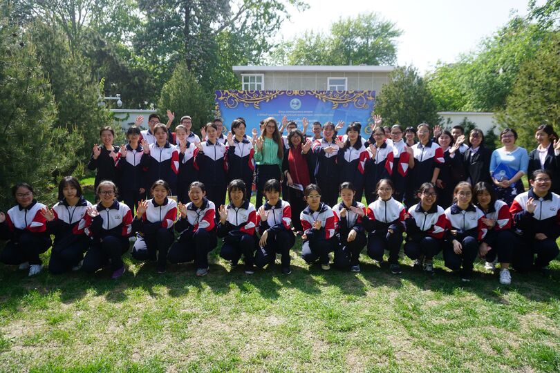 Ровесники ШОС посетили Штаб-квартиру Организации