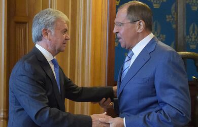 Генеральный секретарь ШОС поздравил C.В.Лаврова с назначением на должность Министра иностранных дел Российской Федерации