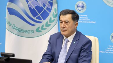 В заседании участвовали Генеральный секретарь ШОС В.И.Норов