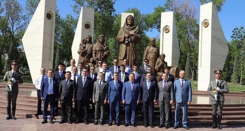 Члены СНК посетили Парк Победы в г.Ташкенте