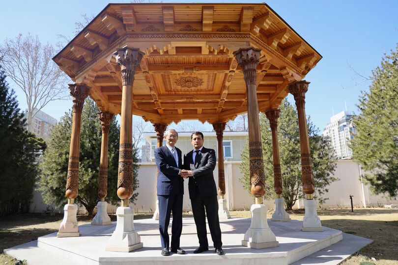 Генеральный секретарь ШОС  встретился с вновь назначенным Чрезвычайным и Полномочным Послом Республики Узбекистан в КНР
